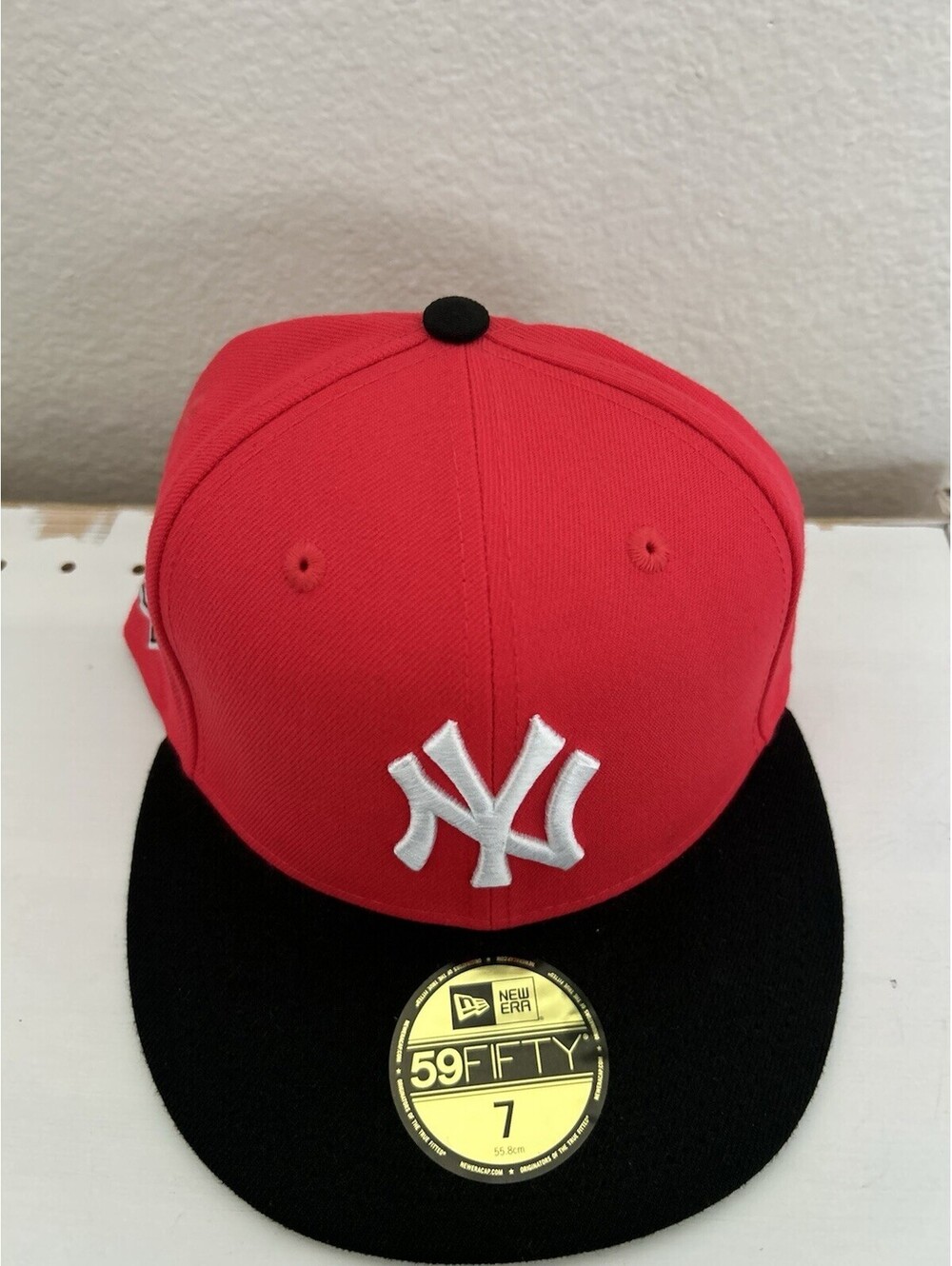 New Era 59FIFTY New York Yankees 1999 World Series Red Fitted Cap Hat Size 7
